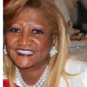 Meet your Posher, Cynthia